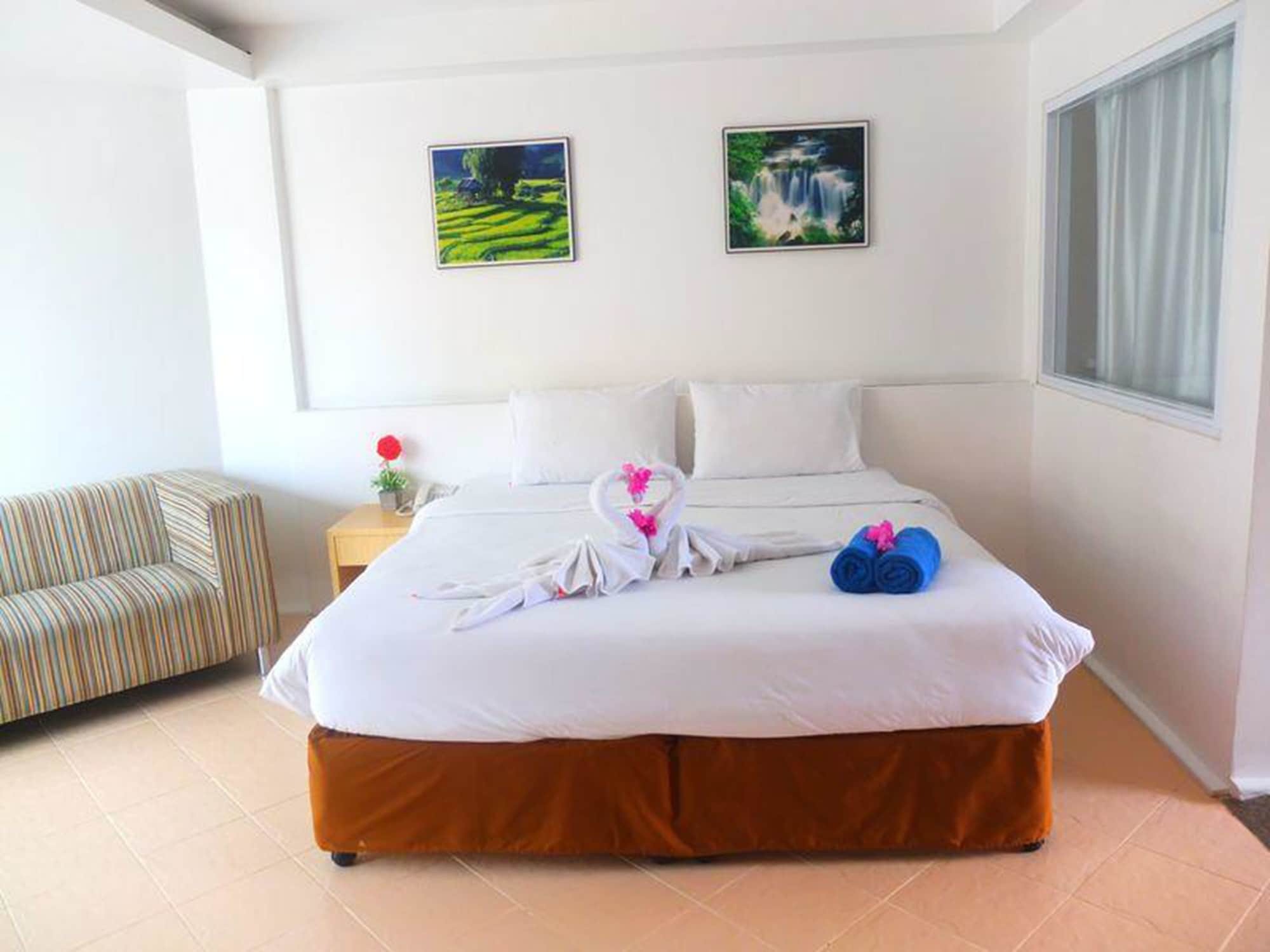 Dragon Beach Resort Jomtien Pattaya Dış mekan fotoğraf
