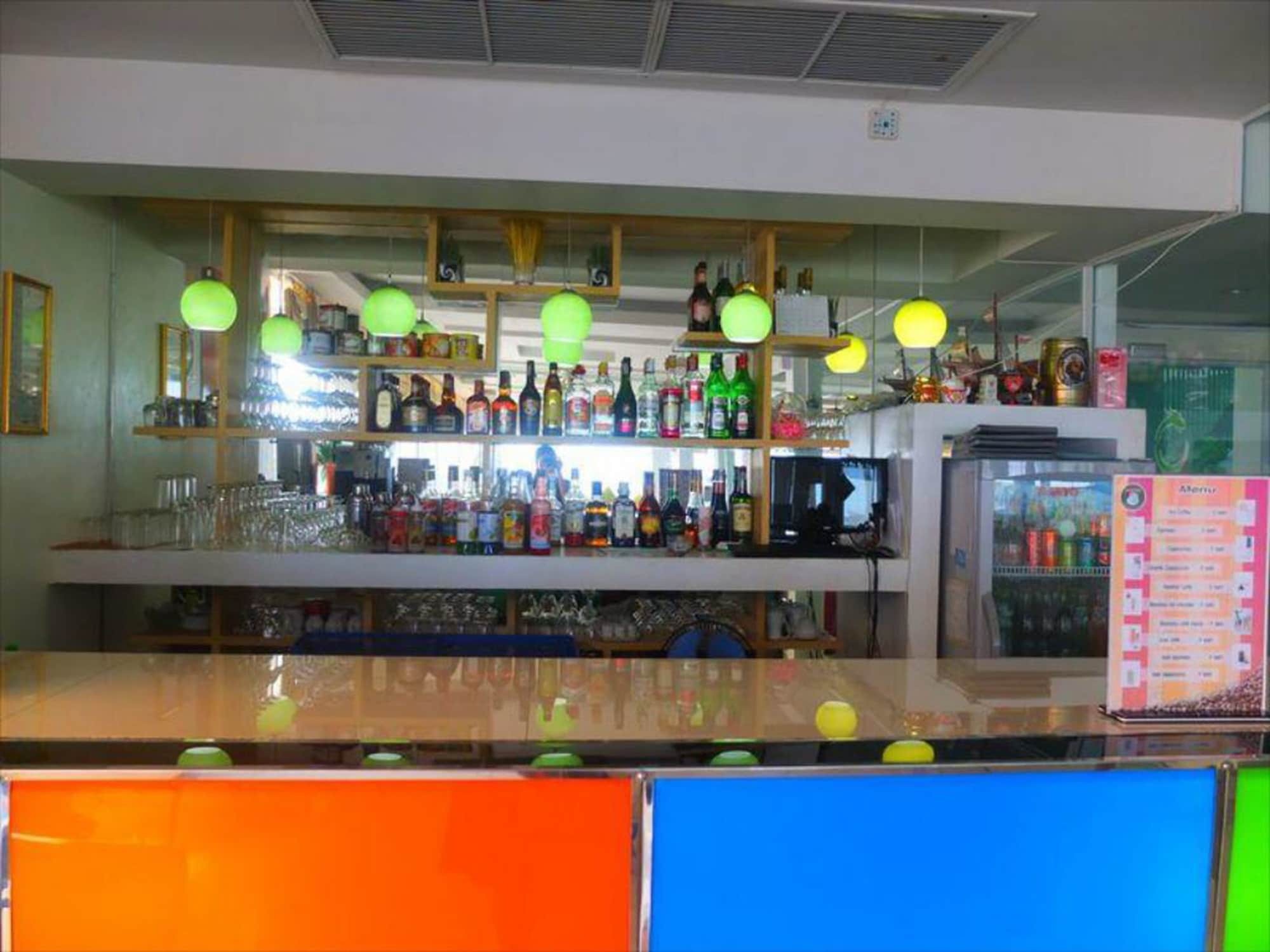 Dragon Beach Resort Jomtien Pattaya Dış mekan fotoğraf